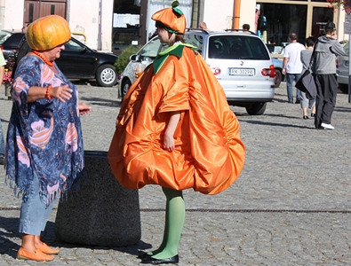 Zadyniony krośnieński Rynek - zdjęcie w treści