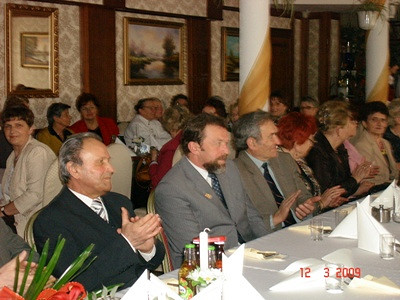 Jubileusz nauczycieli - emerytów - zdjęcie w treści  nr 1