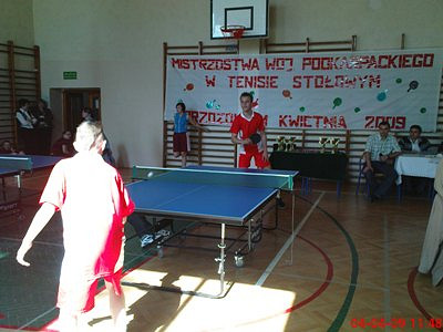 Podopieczny SOSW w Krośnie  Mistrzem Województwa w tenisie stołowym - zdjęcie w treści 