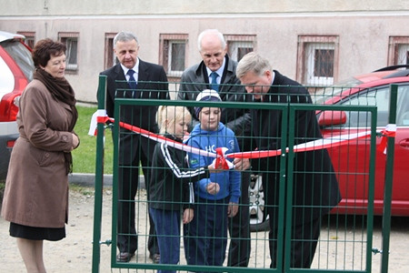Nowoczesne place zabaw przy krośnieńskich podstawówkach - zdjęcie w treści  nr 3