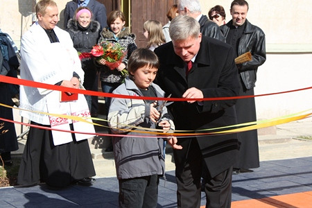 Nowoczesne place zabaw przy krośnieńskich podstawówkach - zdjęcie w treści nr 2