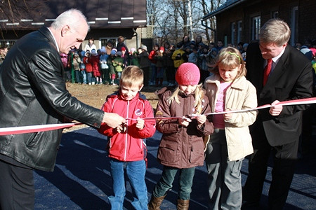 Kolejne radosne place zabaw w Krośnie - zdjęcie w treści 