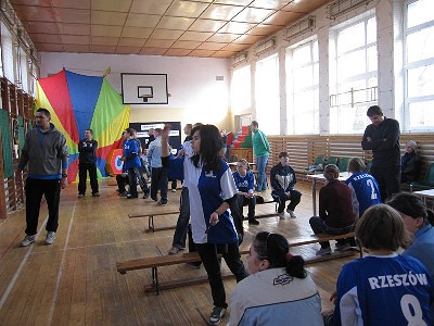 IV MISTRZOSTWA WOJEWÓDZTWA PODKARPACKIEGO W DARTA - zdjęcie w treści  nr 3