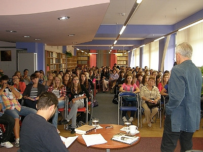 Jestem obserwatorem… Piotr Sommer w Krośnieńskiej Bibliotece - zdjęcie w treści 