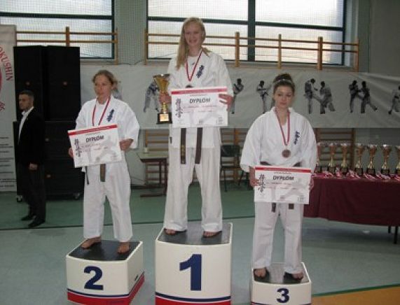 269081542.jpg