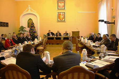 Budżet Krosna na 2013 rok uchwalony - zdjęcie w treści 