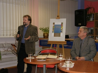 „Sztuka Podkarpacia” - prezentacja albumu w Krośnieńskiej Bibliotece - zdjęcie w treści 