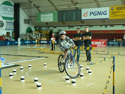 I Turniej Rowerowy Bezpieczna droga – Krosno 2012 - zdjęcie w treści  nr 1