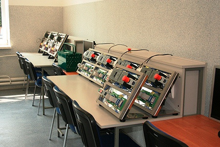 Otwarto Regionalne Centrum Edukacji Zawodowej i Nowoczesnych Technologii przy krośnieńskim 