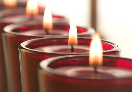Giełda zniczy i kwiatów na Batorego - zdjęcie w treści 