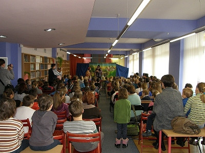 „Skrzat Titelitury” w Krośnieńskiej Bibliotece na zakończenie ferii zimowych - zdjęcie w treści 