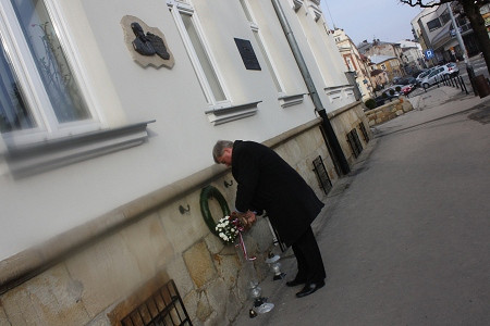 W trzecią rocznicę katastrofy smoleńskiej - zdjęcie w treści 