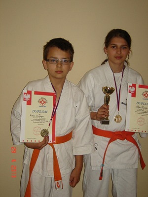 I Turniej o pas Mistrzowski IBK oraz I Junior Bluming Cup  - zdjęcie w treści 