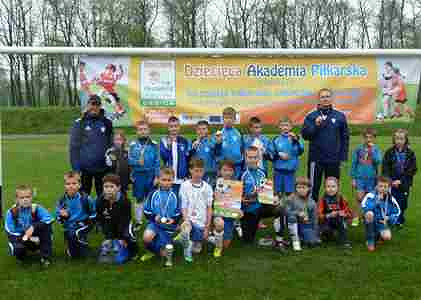 DAP Football Festiwal: Beniaminek z medalami! - zdjęcie w treści 