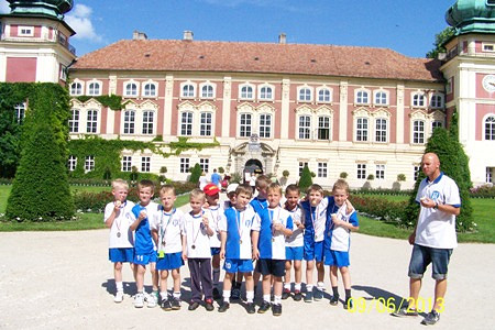 Turniej o Puchar Dyrektora MOSiR w Łańcucie - Rocznik 2005. Brązowe medale Beniaminka Krosno! - zdjęcie w treści  nr 1