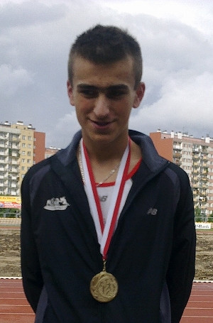 Zawodnik Krośnieńskiego Klubu Biegacza powołany do reprezentacji Polski Juniorów - zdjęcie w treści 