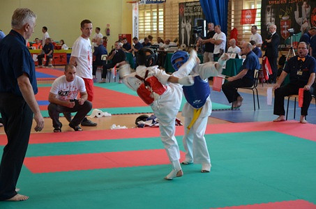 III Międzynarodowy turniej karate kyokushin IKO GALIZIA CUP w Leżajsku - zdjęcie w treści 