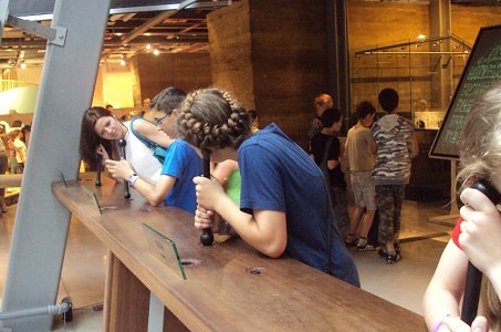 Uczniowie Szkoły Podstawowej nr 3 na Ogólnopolskim Festiwalu Projektów w Warszawie - zdjęcie w treści  nr 4