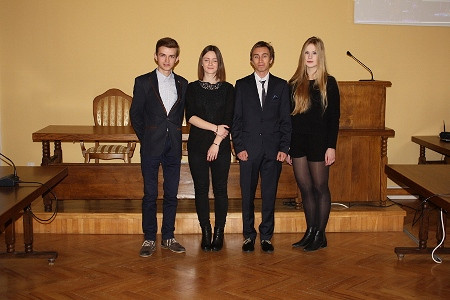 Wybano nową Młodzieżową Radę Miasta Krosna na lata 2014-2016 - zdjęcie w treści