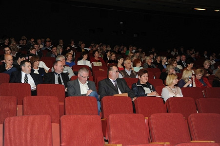 Wokół „Naszego Elementarza” – o konferencji zorganizowanej przez Prezydenta Miasta Krosna i PCEN - zdjęcie w treści  nr 2