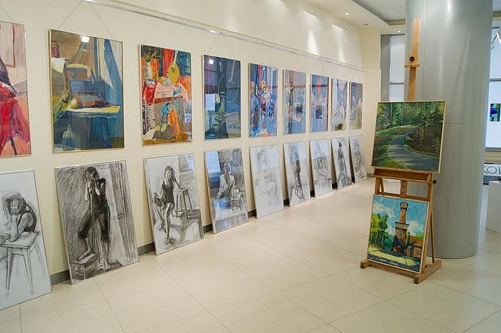 Przed nowym rokiem szkolnym Nowy Program Stypendialny Miasta Krosna od roku szkolnego 2014/2015 - zdjęcie w treści  nr 2