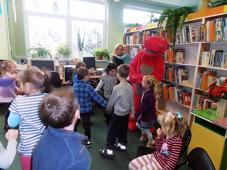 Ferie w Krośnieńskiej Bibliotece - zdjęcie w treści