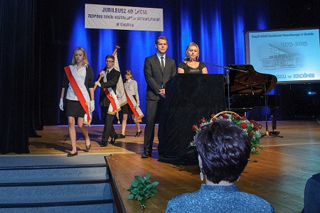 Jubileusz 40-lecia Zespołu Szkół Kształcenia Ustawicznego w Krośnie - zdjęcie w treści  nr 1