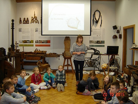 „Święto  chleba” w Szkole Podstawowej nr 7 w Krośnie - zdjęcie w treści 