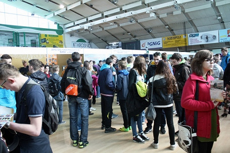 Krośnieńskie Targi Edukacyjne 2015 - zdjęcie w treści nr 2