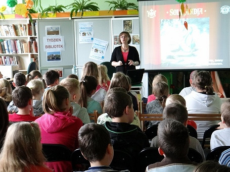 Zaproszenie do krainy baśni… spotkanie z Beatą Kołodziej - zdjęcie w treści nr 2
