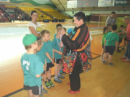 XI Miedzyprzedszkolny Turniej Piłki Halowej - zdjęcie w treści 