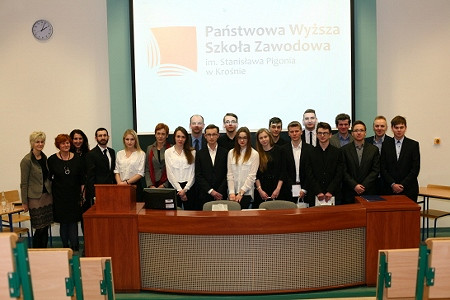 Nie można zaakceptować postawy biernej w sytuacjach ekstremalnych – zagłada Żydów w czasie drugiej wojny światowej. - zdjęcie w treści