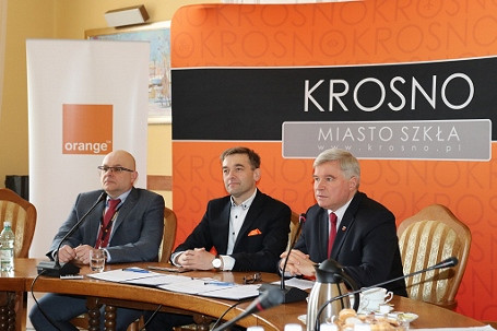 Orange Polska i władze Krosna będą współpracować przy rozwoju sieci światłowodowej - zdjęcie w treści