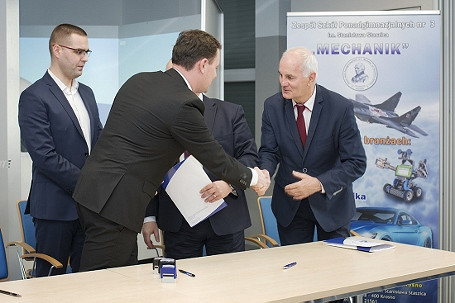 Nowe podmioty branży lotniczej rozpoczynają działalność w Krośnie - zdjęcie w treści nr 3