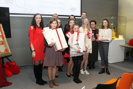 Jedyną miarą miłości jest miłość bez miary - zdjęcie w treści  nr 1