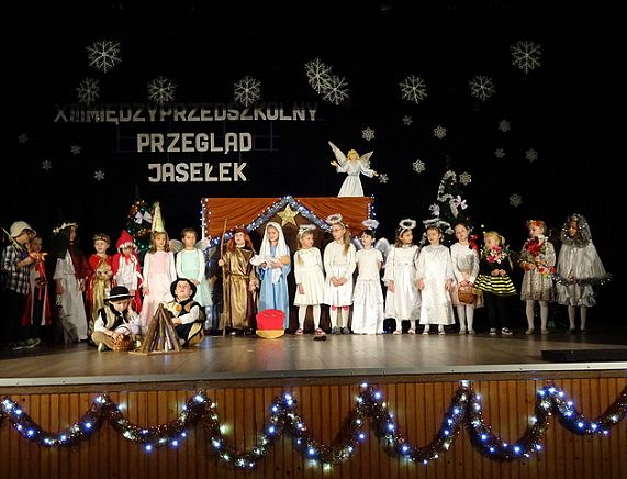 mali uczestnicy Przeglądu