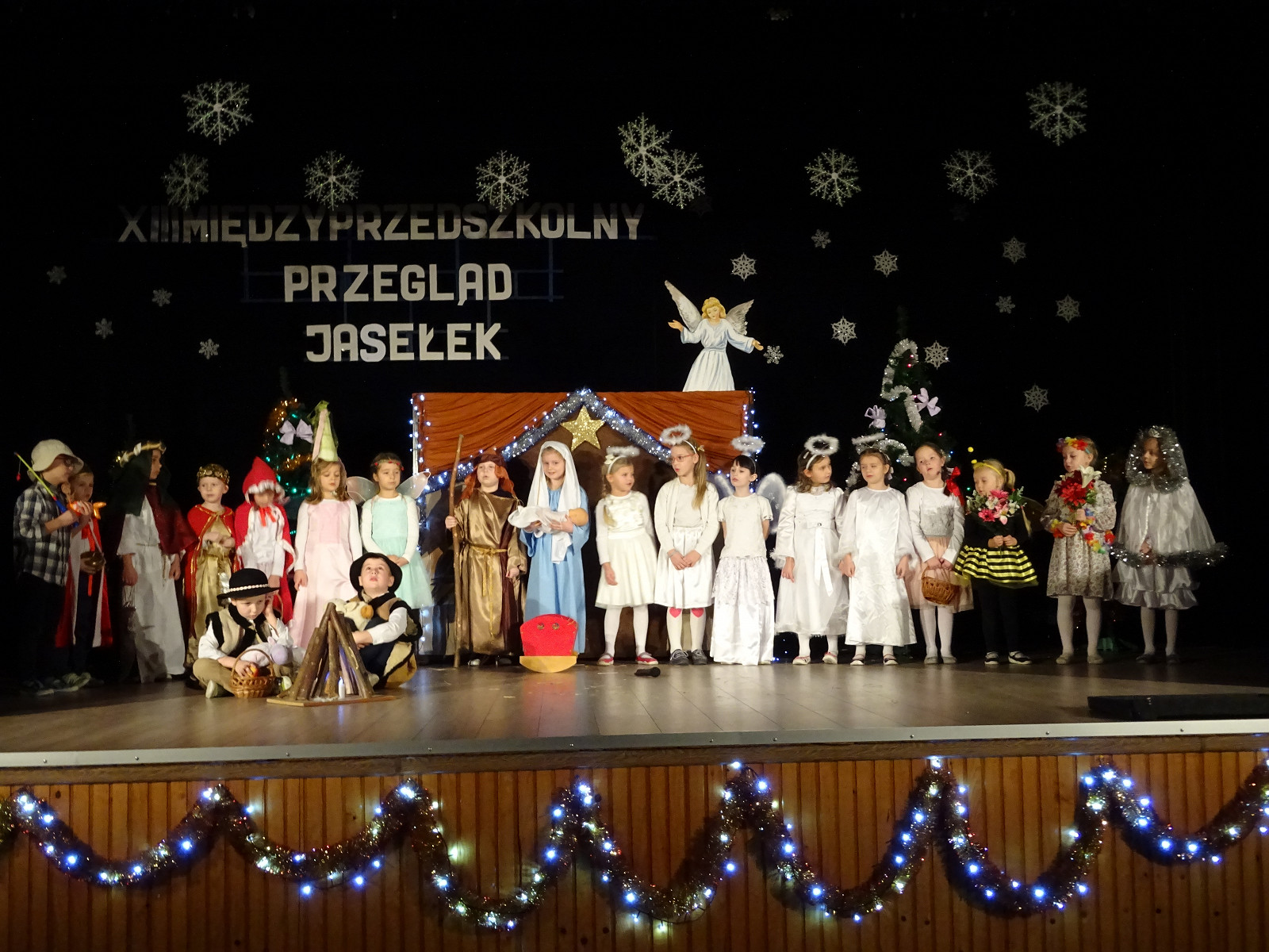 XIII Międzyprzedszkolny Przegląd Jasełek - zdjęcie w treści 