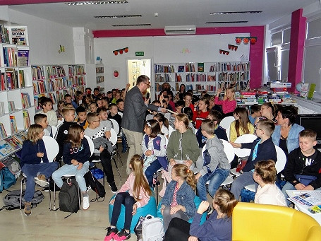 Jak zostać władcą piorunów?- spotkania autorskie z Marcinem Koziołem - zdjęcie w treści  nr 1