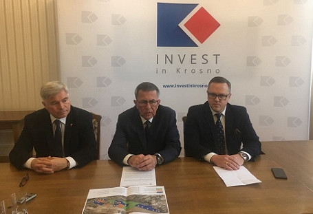 AGENCJA ROZWOJU PRZEMYSŁU WYBUDUJE HALĘ W KROŚNIE - zdjęcie w treści 