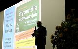 wręczenie stypendiów dla najzdolniejszych uczniów
