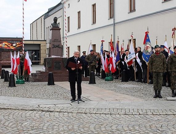 Krosno uroczyście obchodziło Dzień Niepodległości