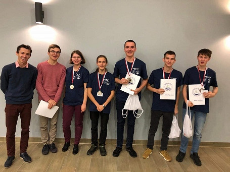 SREBRO DLA UCZNIA KROŚNIEŃSKIEGO „KOPERNIKA” W MIĘDZYNAROWOWYCH ZAWODACH MATEMATYCZNYCH - zdjęcie w treści 