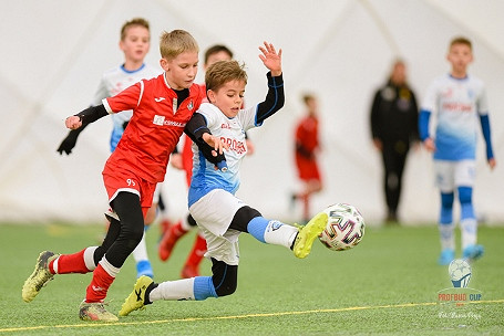 Magiczny „PROFBUD Cup”! Wysoki poziom sportowy i finał godny wielkiej imprezy! - zdjęcie w treści  nr 7