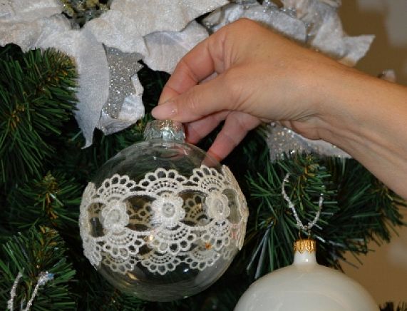 Malowanie bombek w CDS