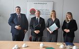 Piotr Przytocki Prezydent Miasta Krosna i Marcin Połomski Skarbnik Miasta Krosna 15 marca 2019 r. podpisali umowę z NFOŚiGW