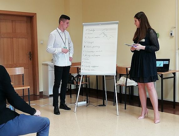 reprezentacja mł. rady miasta krosna podczas warsztatów