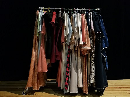 PRACOWNIA KRAWIECKA „POD IGIEŁKĄ”. Zapraszamy na warsztaty - zdjęcie w treści  nr 1