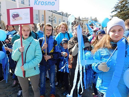 Niebieski Marsz przeszedł ulicami Krosna - zdjęcie w treści  nr 2