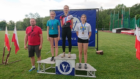 Dwa srebra dla krośnieńskich lekkoatletek - zdjęcie w treści