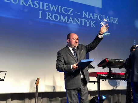 “Łukasiewicz Nafciarz Romantyk” kolejny raz nagrodzony - zdjęcie w treści 